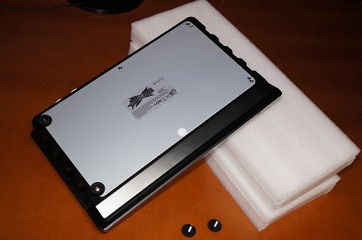 画像ギャラリー No.015のサムネイル画像 / 「STREET FIGHTER X 鉄拳」仕様のアーケードスティック,Mad Catz「アーケード ファイトスティック」レビュー。2グレード6製品を徹底比較