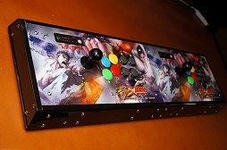 画像ギャラリー No.045のサムネイル画像 / 「STREET FIGHTER X 鉄拳」仕様のアーケードスティック,Mad Catz「アーケード ファイトスティック」レビュー。2グレード6製品を徹底比較
