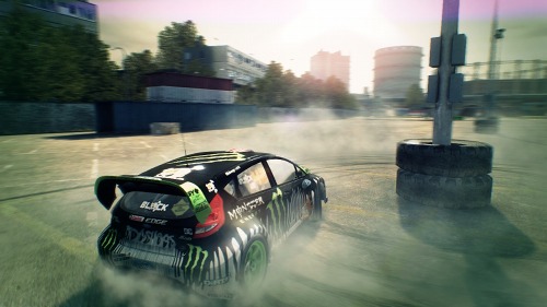 画像ギャラリー No.003のサムネイル画像 / 「DiRT 3」を販売するコードマスターズ，哀川 翔さん率いるラリーチーム「Show Aikawa World Rally Team」のスポンサーに