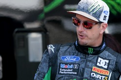 画像ギャラリー No.013のサムネイル画像 / 「DiRT 3」,プロスケーターのパフォーマンスにも注目が集まった発売記念イベントをレポート。ケン・ブロック氏からのメッセージ映像を掲載