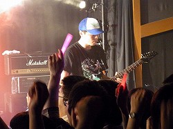 画像ギャラリー No.001のサムネイル画像 / 4年ぶりの「ギタドラ」ライブ！「GuitarFreaksXG2 ＆ DrumManiaXG2 Original Soundtrack 1st season」リリース記念スペシャル・ライブ＆トーク・イベントレポート