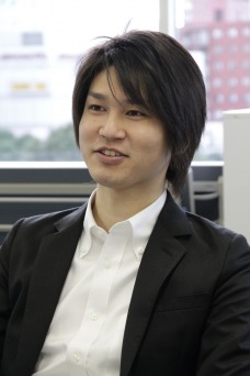 画像ギャラリー No.025のサムネイル画像 / 連続アップデートにオフライン大会! ゲーム同様にスピーディーな展開の真意を「ハウリングソード」運営スタッフにズバリ聞いてみた
