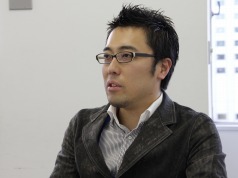 画像ギャラリー No.028のサムネイル画像 / 連続アップデートにオフライン大会! ゲーム同様にスピーディーな展開の真意を「ハウリングソード」運営スタッフにズバリ聞いてみた
