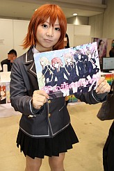 画像ギャラリー No.072のサムネイル画像 / 「うみねこのなく頃に」がついに完結。同人ゲームから企業ブースまで網羅した,「コミックマーケット79」フォトレポートを掲載