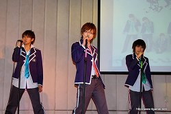画像ギャラリー No.013のサムネイル画像 / 「逆転検事2」には狩魔 冥や新キャラの一柳万才が登場。応援団の腐男塾も駆けつけた，「逆転検事2」完成披露発表会のレポートを掲載