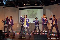 画像ギャラリー No.015のサムネイル画像 / 「逆転検事2」には狩魔 冥や新キャラの一柳万才が登場。応援団の腐男塾も駆けつけた，「逆転検事2」完成披露発表会のレポートを掲載