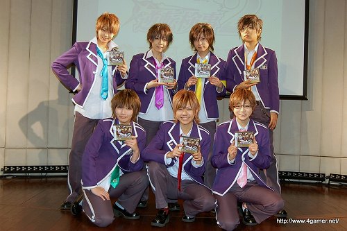 画像ギャラリー No.039のサムネイル画像 / 「逆転検事2」には狩魔 冥や新キャラの一柳万才が登場。応援団の腐男塾も駆けつけた，「逆転検事2」完成披露発表会のレポートを掲載