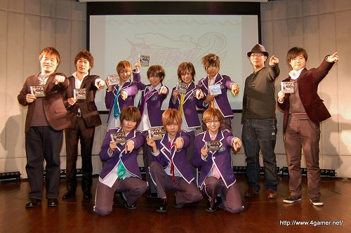 画像ギャラリー No.040のサムネイル画像 / 「逆転検事2」には狩魔 冥や新キャラの一柳万才が登場。応援団の腐男塾も駆けつけた，「逆転検事2」完成披露発表会のレポートを掲載