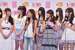 画像ギャラリー No.009のサムネイル画像 / AKB48のメンバー達を振りまくって最後に残る“推しメン”は誰に!?　12月23日発売予定のPSP用恋愛ゲーム「AKB1/48 アイドルと恋したら…」制作発表会をレポート