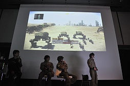 画像ギャラリー No.005のサムネイル画像 / こだわったのは“閉塞感”。「Xbox 360 感謝祭」の「重鉄騎」ステージで,押井 守氏が自身の手によるイメージトレイラーを語った