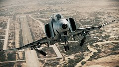 画像ギャラリー No.047のサムネイル画像 / “新機体”の戦闘ヘリでも遊べた，「ACE COMBAT ASSAULT HORIZON」メディア向け先行体験会の模様をレポート。「F-4E Phantom II」のプレイシーンを含む新トレイラーも掲載