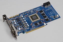 画像ギャラリー No.018のサムネイル画像 / 「GeForce GTX 660 Ti」搭載のクロックアップ版カード4製品を比較検討。ASUS，GIGA-BYTE，Palit，ZOTACそれぞれに個性あり
