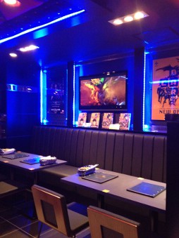 画像ギャラリー No.005のサムネイル画像 / 「CAPCOM BAR」,店内風景が公開に。営業時間を確認して訪れてみよう