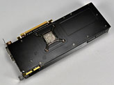 画像ギャラリー No.011のサムネイル画像 / 「Radeon HD 6970&6950」レビュー。名機HD 5870の後継となる「Cayman」は,どこまで進化したのか