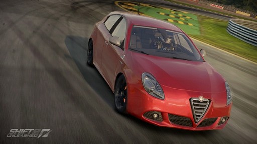 画像ギャラリー No.001のサムネイル画像 / 「Need for Speed: Shift 2 Unleashed」,ゲームプレイの様子が分かる最新ムービーを公開。アメリカでの発売日は3月29日に決定