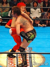 画像ギャラリー No.160のサムネイル画像 / 長島☆自演乙☆雄一郎選手がプロレスデビュー戦で勝利! ブラック★ロックシューターが戦ったり,ミルキィホームズが歌ったり泣いたり……と事件続発の「ブシロードレスリング」レポート
