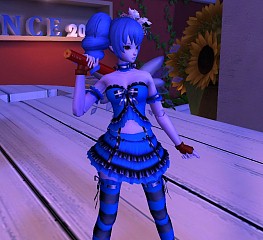 画像ギャラリー No.005のサムネイル画像 / 「トイ・ウォーズ」，新色バージョンの「セーラー服とトリプルショットガン」が追加