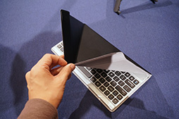 画像ギャラリー No.007のサムネイル画像 / Windows 8.1では8インチタブレットの時代が来る? 最新タブレットが多数披露された日本マイクロソフトイベントレポート