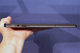 画像ギャラリー No.012のサムネイル画像 / Windows 8.1では8インチタブレットの時代が来る? 最新タブレットが多数披露された日本マイクロソフトイベントレポート