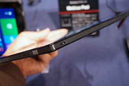 画像ギャラリー No.014のサムネイル画像 / Windows 8.1では8インチタブレットの時代が来る? 最新タブレットが多数披露された日本マイクロソフトイベントレポート