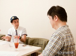 画像ギャラリー No.015のサムネイル画像 / “イトケン”こと伊藤賢治氏と“ヒャダイン”こと前山田健一氏が初遭遇。音楽的ルーツからゲーム音楽について思うこと,そしてプロ論に至るまで語り合ってもらった