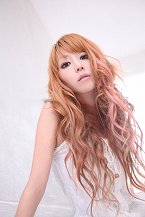 画像ギャラリー No.012のサムネイル画像 / 5pb.が5月1日開催の「DreamParty 東京2011春」に物販ブースを出展。「コープスパーティー Book of Shadows」「STEINS;GATE」などのグッズを販売