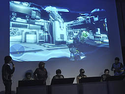 画像ギャラリー No.013のサムネイル画像 / 「Halo 4」発売記念前夜祭をレポート。麒麟,フルーツポンチ,レイザーラモンHGさんら豪華ゲストが登場し,開発秘話も披露