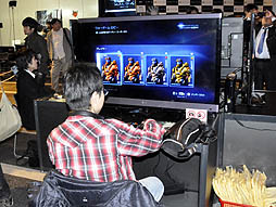 画像ギャラリー No.019のサムネイル画像 / 「Halo 4」発売記念前夜祭をレポート。麒麟,フルーツポンチ,レイザーラモンHGさんら豪華ゲストが登場し,開発秘話も披露