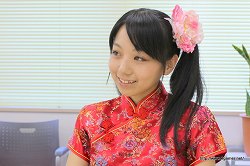 画像ギャラリー No.010のサムネイル画像 / Webラジオ「コラムゲームPresents 伊藤賢治のトライアングル・セッション」で番組アシスタントを務める紅波柚香さんと上原すずさんに,番組とブラウザゲーム「三国千軍伝」の話を聞いてみた