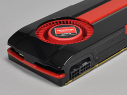 画像ギャラリー No.013のサムネイル画像 / Radeon HD 7970レビュー(前編)。アーキテクチャとプロセス技術の進化で,シングルGPU世界最速の座を奪還