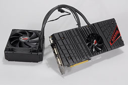 画像ギャラリー No.024のサムネイル画像 / 「Radeon HD 7990」レビュー。“AMD純正”の「デュアルHD 7970 GHz Edition」カードはGTX 690より速いのか