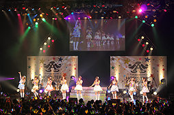画像ギャラリー No.036のサムネイル画像 / 全国ツアーの開幕を告げるアイマス8周年記念ライブ,「THE IDOLM@STER 8th ANNIVERSARY HOP!STEP!!FESTIV@L!!! @NAGOYA0707」レポート