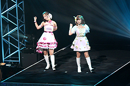 画像ギャラリー No.011のサムネイル画像 / アイドルマスター8周年記念イベント「THE IDOLM@STER 8th ANNIVERSARY HOP!STEP!!FESTIV@L!!!」の大阪公演をレポート。大阪ですよ,大阪