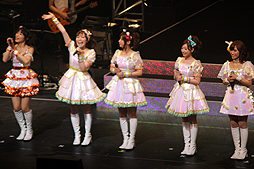 画像ギャラリー No.016のサムネイル画像 / アイドルマスター8周年記念イベント「THE IDOLM@STER 8th ANNIVERSARY HOP!STEP!!FESTIV@L!!!」の大阪公演をレポート。大阪ですよ,大阪