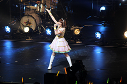 画像ギャラリー No.028のサムネイル画像 / アイドルマスター8周年記念イベント「THE IDOLM@STER 8th ANNIVERSARY HOP!STEP!!FESTIV@L!!!」の大阪公演をレポート。大阪ですよ,大阪
