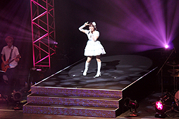 画像ギャラリー No.036のサムネイル画像 / アイドルマスター8周年記念イベント「THE IDOLM@STER 8th ANNIVERSARY HOP!STEP!!FESTIV@L!!!」の大阪公演をレポート。大阪ですよ,大阪