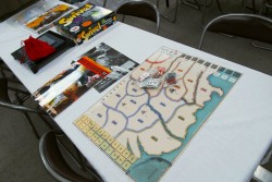 画像ギャラリー No.042のサムネイル画像 / アナログゲーム，西の祭典「ゲームマーケット2013大阪」。日本ボードゲーム大賞2012受賞作も発表されたイベントの模様をフォトレポートで紹介