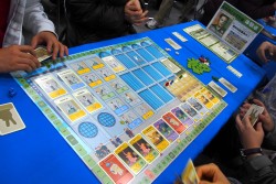 画像ギャラリー No.050のサムネイル画像 / アナログゲーム，西の祭典「ゲームマーケット2013大阪」。日本ボードゲーム大賞2012受賞作も発表されたイベントの模様をフォトレポートで紹介