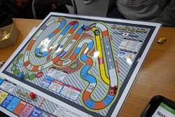 画像ギャラリー No.072のサムネイル画像 / アナログゲーム，西の祭典「ゲームマーケット2013大阪」。日本ボードゲーム大賞2012受賞作も発表されたイベントの模様をフォトレポートで紹介