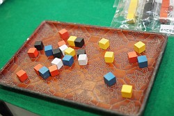 画像ギャラリー No.075のサムネイル画像 / アナログゲーム，西の祭典「ゲームマーケット2013大阪」。日本ボードゲーム大賞2012受賞作も発表されたイベントの模様をフォトレポートで紹介