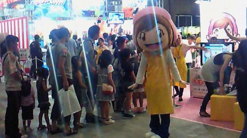 画像ギャラリー No.001のサムネイル画像 / 「クッキングママ4」TGS 2011ファミリーコーナーに出展し,女児2000人来場