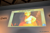 画像ギャラリー No.032のサムネイル画像 / 「誕生25周年 ドラゴンクエスト新作発表会 〜いま開かれる新たな扉〜」詳報レポート。堀井雄二氏をはじめとした開発スタッフが，「ドラゴンクエストX 目覚めし五つの種族 オンライン」の概要やコンセプトを説明