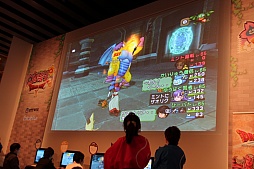 画像ギャラリー No.036のサムネイル画像 / 「ドラゴンクエストX 春祭り」の各ステージをレポート。最新国勢調査の発表や堀井雄二氏による名所紹介,実装予定のハイエンドコンテンツお披露目も