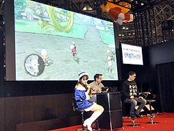 画像ギャラリー No.005のサムネイル画像 / Wii U版「ドラゴンクエストX」のオンラインプレイを実演。堀井雄二氏と齊藤陽介氏のスペシャルトークステージをレポート