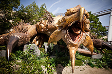 画像ギャラリー No.004のサムネイル画像 / USJの「モンスターハンター・ザ・リアル 2012」が本日開幕。等身大「動くリオレイア希少種」にDLクエストの先行配信にと催しは盛りだくさん
