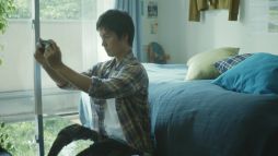 画像ギャラリー No.001のサムネイル画像 / 「俺の屍を越えてゆけ2」,30秒のTVCM「僕の子孫」篇を公式サイトで公開