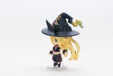 画像ギャラリー No.005のサムネイル画像 / 「魔女と百騎兵」，初回限定版には大ボリュームの設定資料や2枚組のサウンドトラックCD，「魔女メタリカ」のねんどろいどぷちが付属