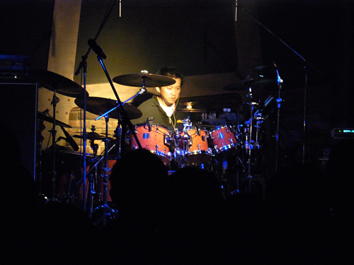画像ギャラリー No.013のサムネイル画像 / 次回作「GuitarFreaksXG3 & DrumManiaXG3」の新曲も多数披露された「THE GITADO LIVE 2011」東京会場のステージをレポート