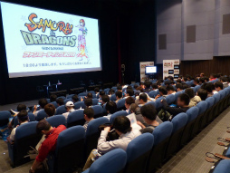 画像ギャラリー No.001のサムネイル画像 / 「サムライ＆ドラゴンズ ファンミーティング2013夏」の模様をレポート。「アイドルマスター」や再来日するリア・ディゾンさんとのコラボも発表