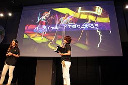 画像ギャラリー No.015のサムネイル画像 / クルマ評論家とダンサーがゲームの本格度をアピール。「Xbox 360『大』感謝祭 2012 夏」の「Forza Horizon」「Dance Central 3」ステージをレポート